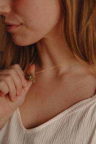 Trusting God Christian Necklace