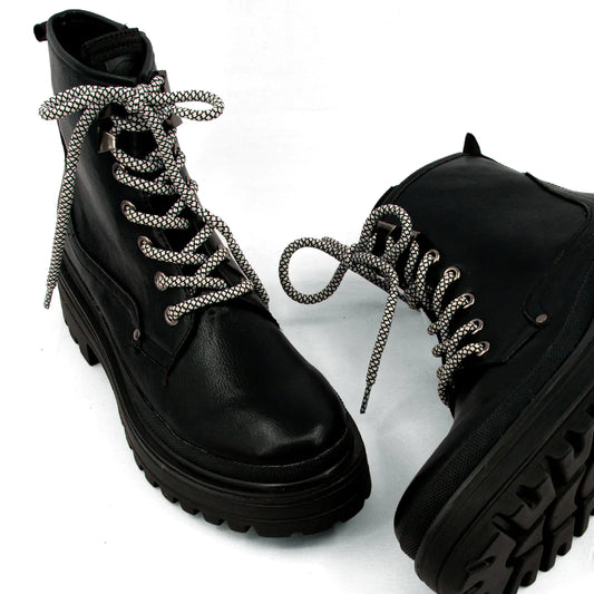 Ymelda Boots